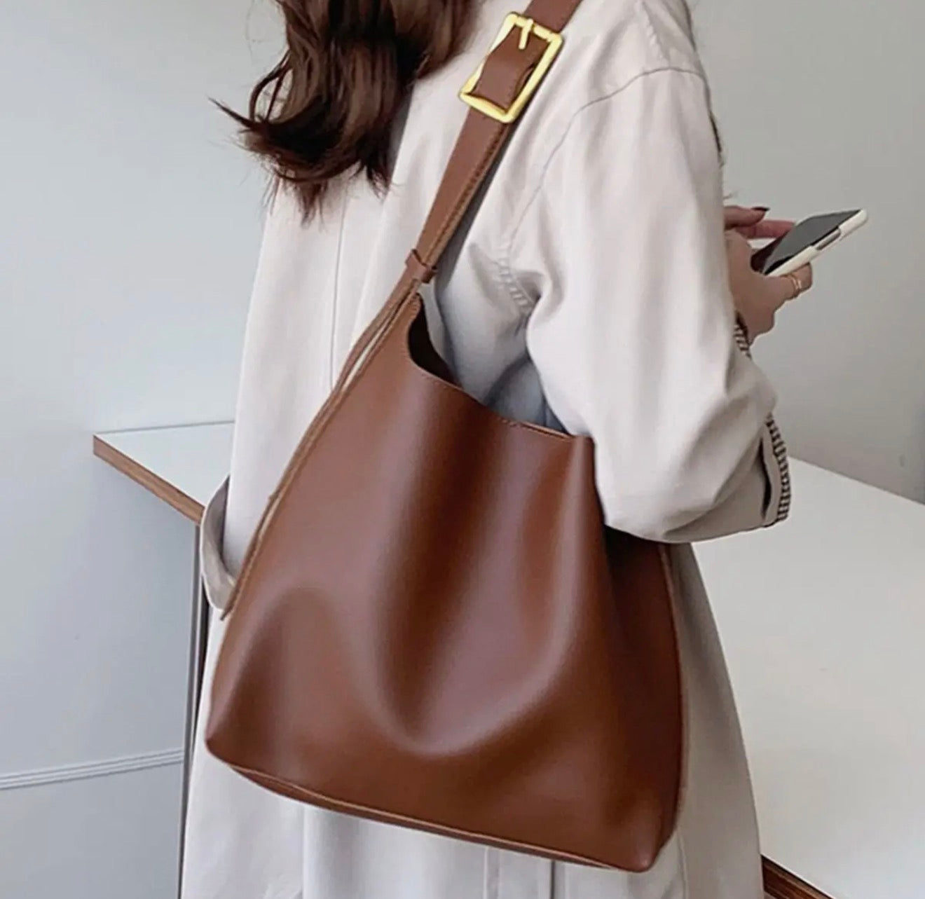 Minimal Luxe Shoulder Bag